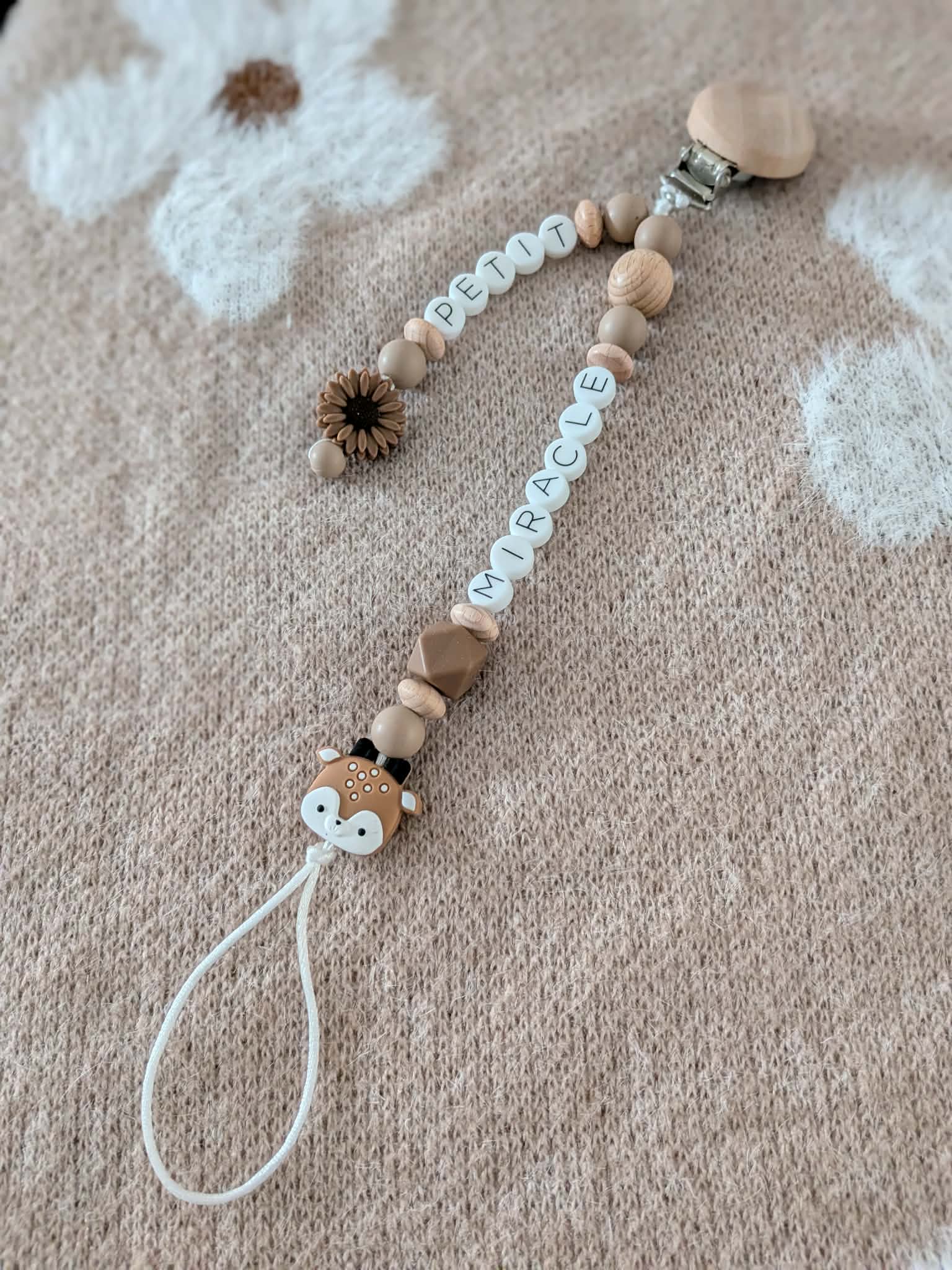 Attache-suce petit miracle cerf